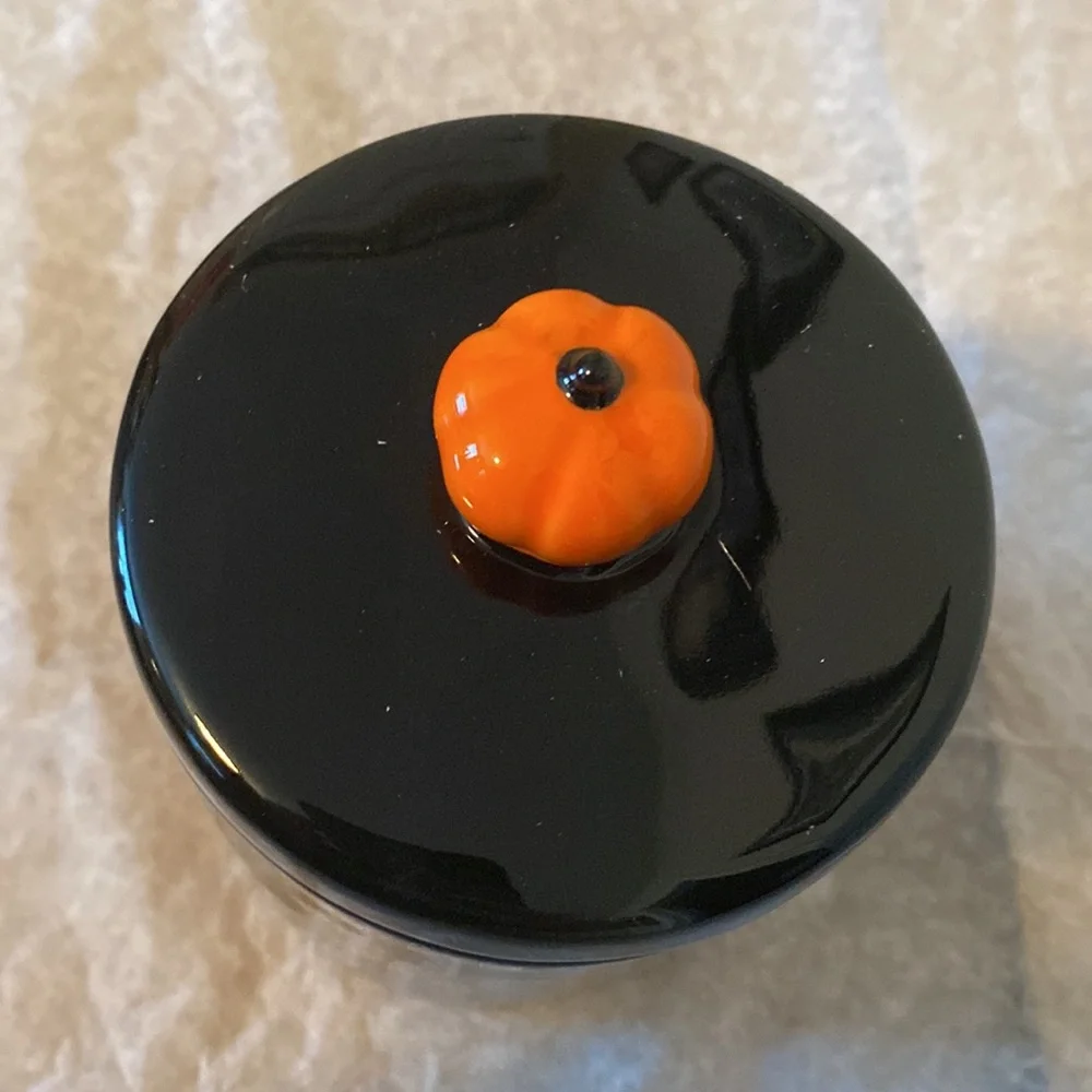 Rae Dunn PUMPKIN SPICE THINGS UP jar with lid - Picture 2 of 3